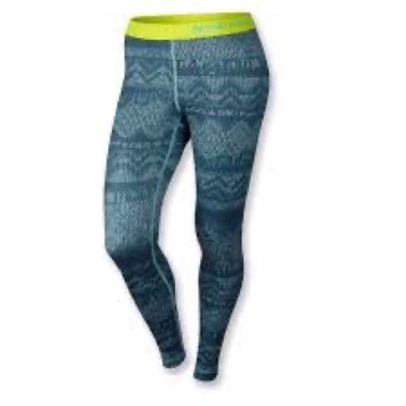 Nike Pro Hyperwarm Nordic Women’s Tights size Medium - Picture 2 of 11